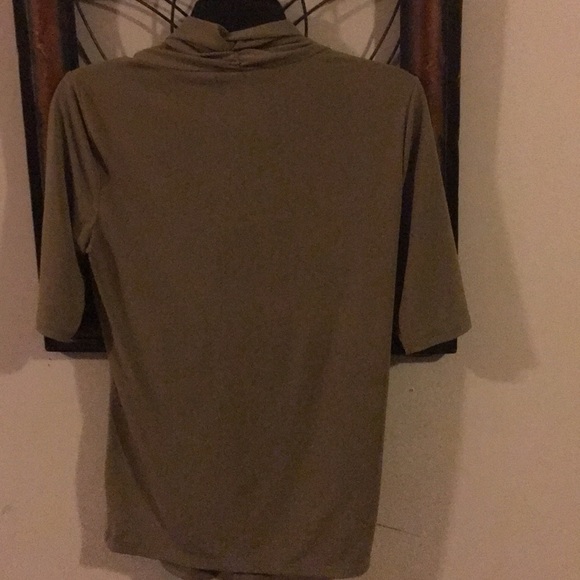 Premise green Blouse - Picture 5 of 8